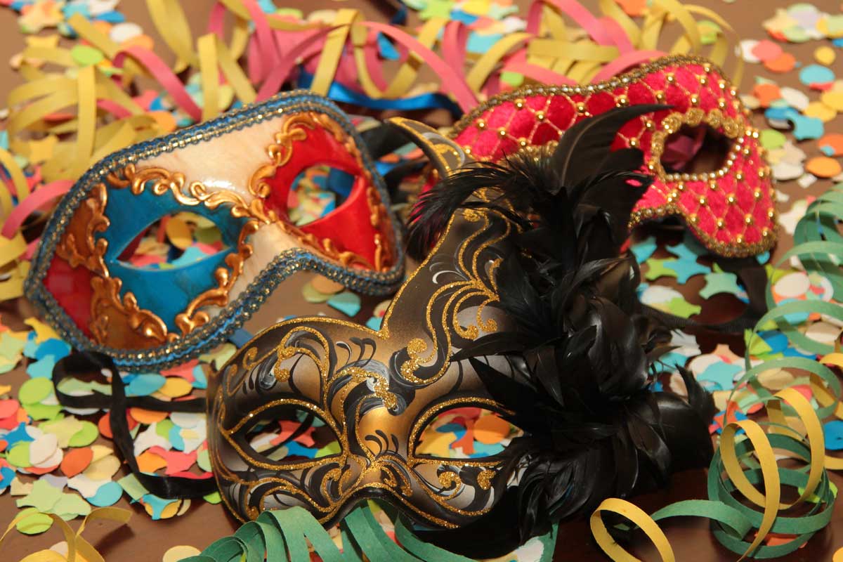Maschera Bianca In Tessuto Accessori Costume Carnevale Feste Trasvestimenti